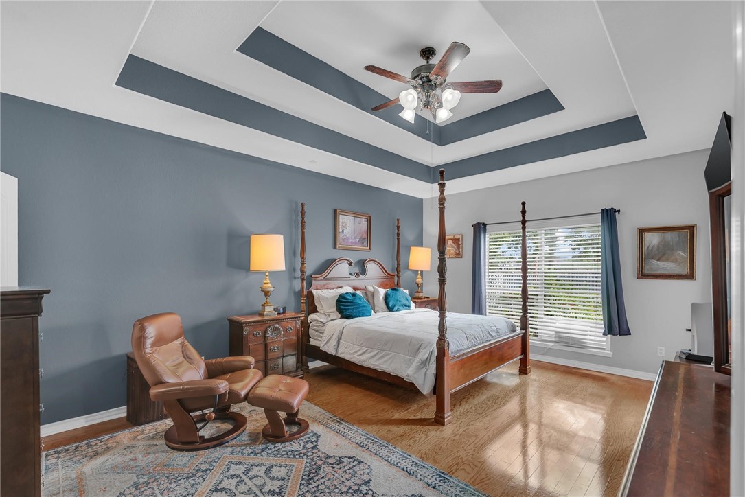 7706 Starnberg Lake Dr Property Photo 16