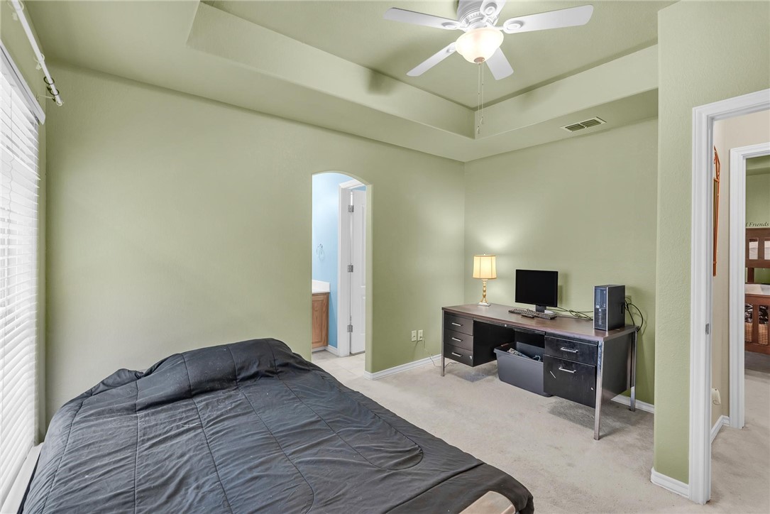 7706 Starnberg Lake Dr Property Photo 24