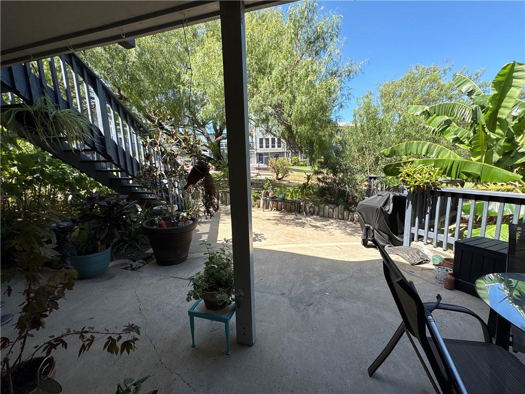 3402 Ocean Dr 18 Property Photo 3