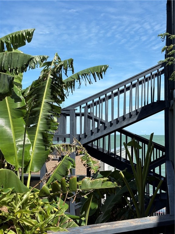 3402 Ocean Dr 18 Property Photo 5