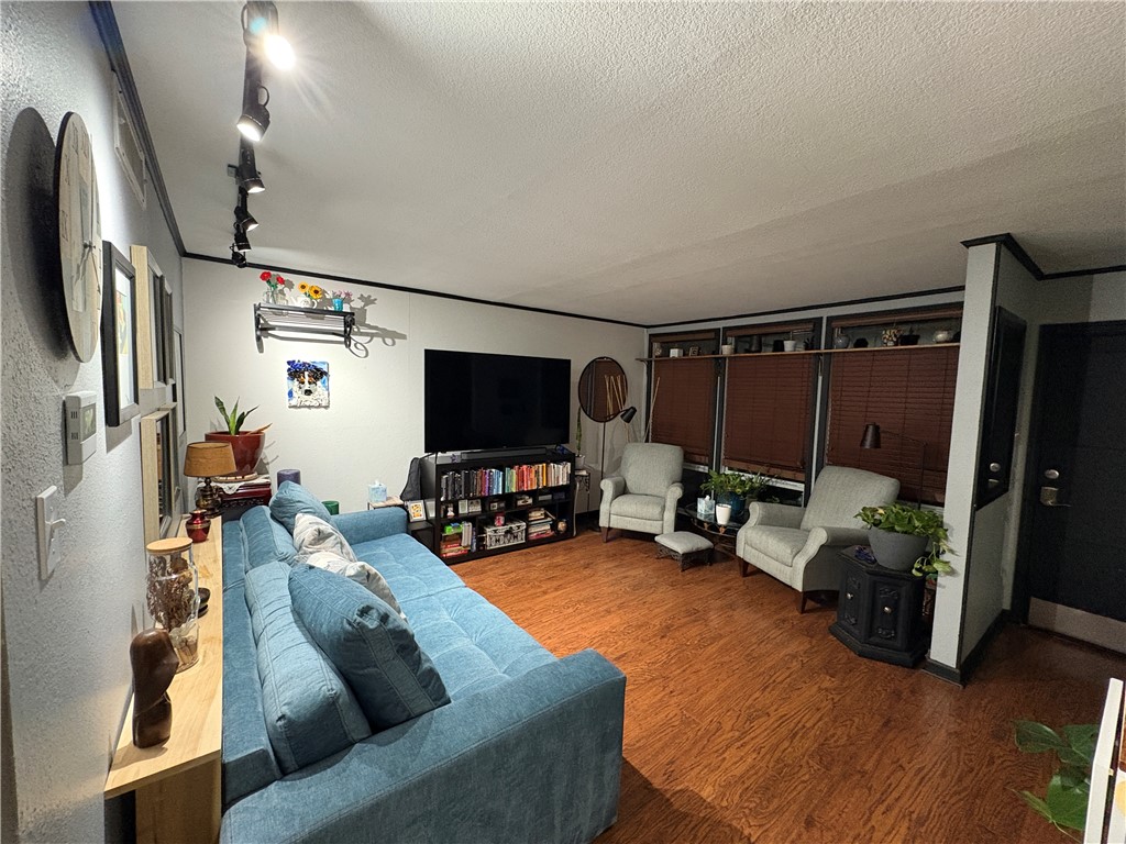 3402 Ocean Dr 18 Property Photo 12