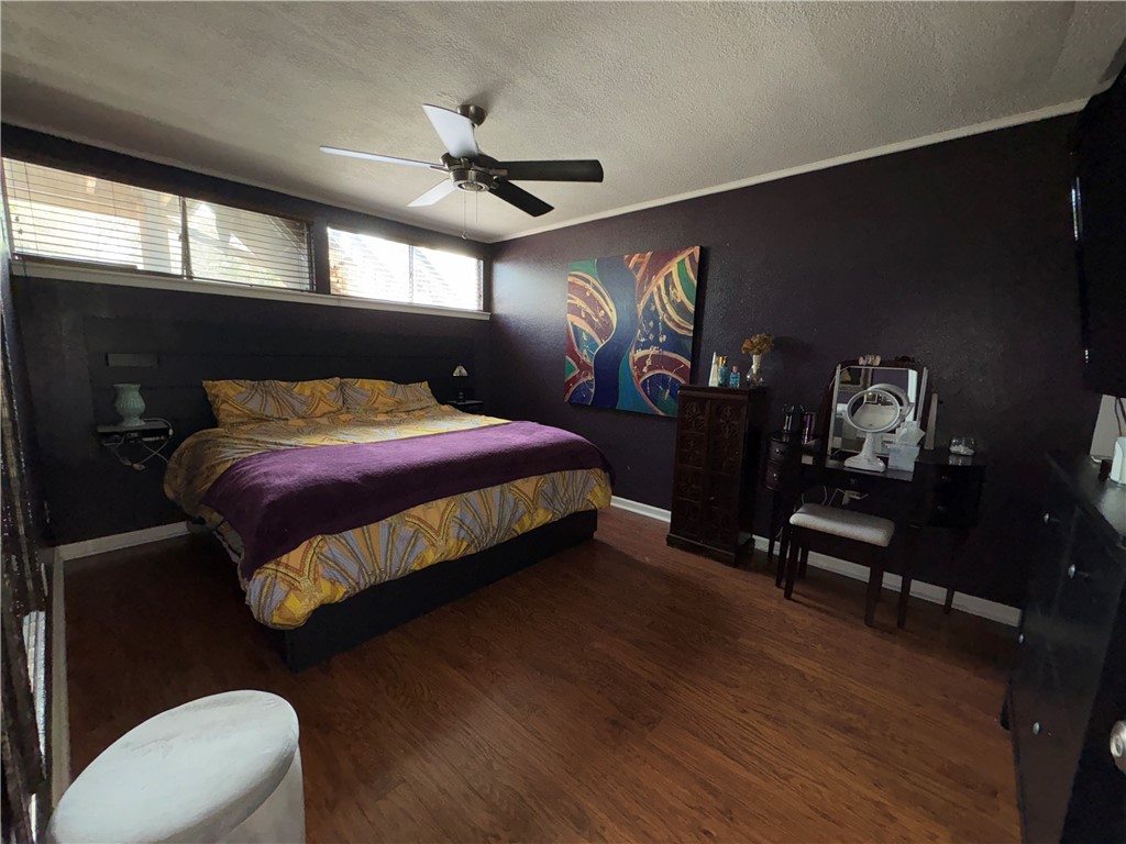 3402 Ocean Dr 18 Property Photo 15