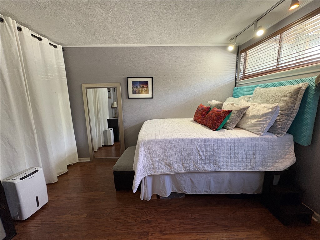 3402 Ocean Dr 18 Property Photo 22