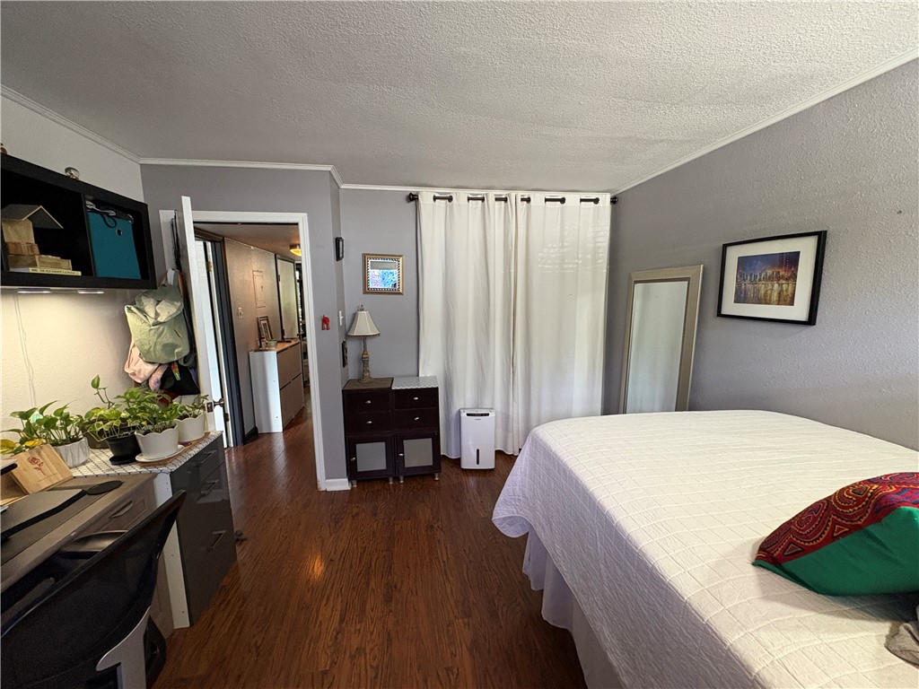 3402 Ocean Dr 18 Property Photo 25