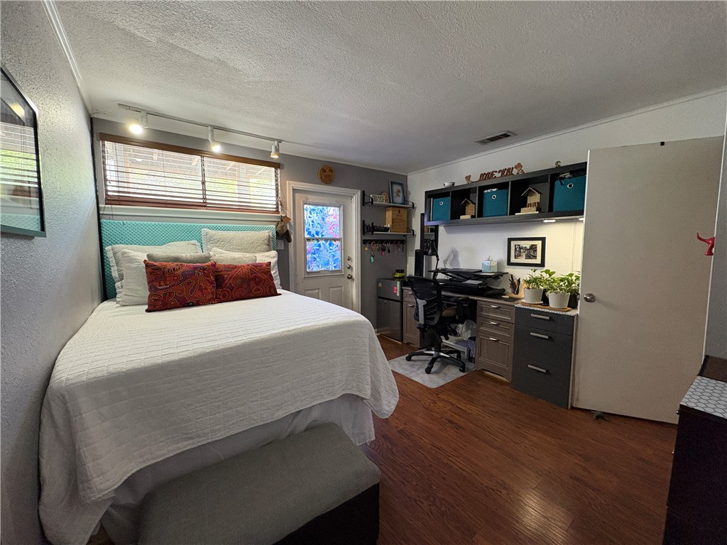 3402 Ocean Dr 18 Property Photo 26