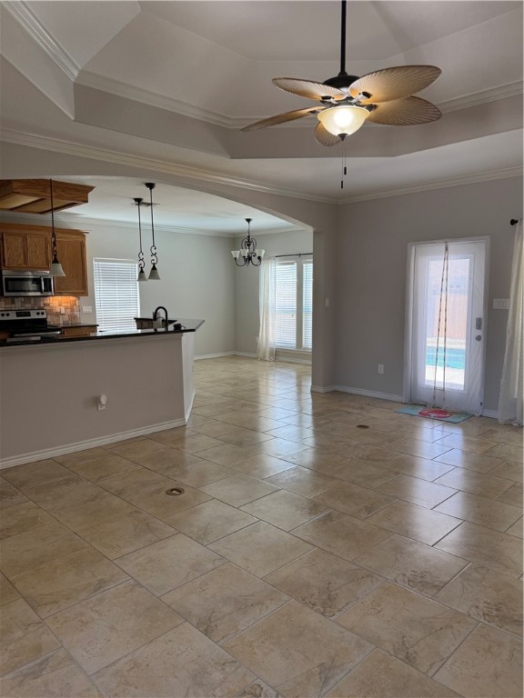 16113 Broomsedge St Property Photo 5