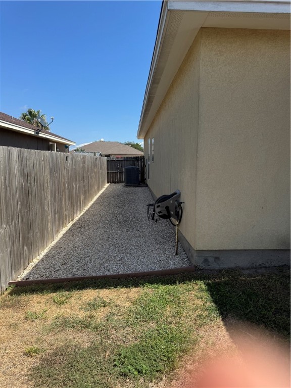 16113 Broomsedge St Property Photo 35