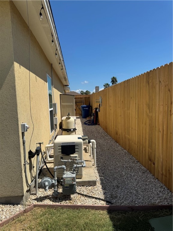 16113 Broomsedge St Property Photo 36