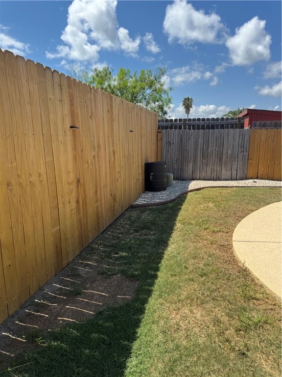 16113 Broomsedge St Property Photo 37