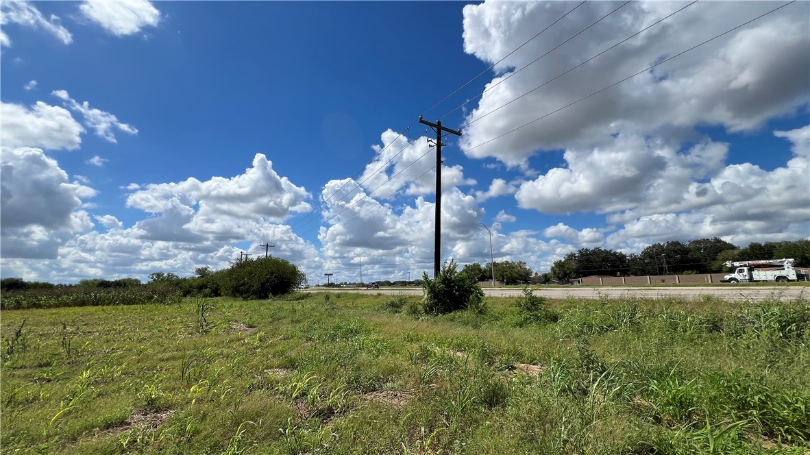 0000 Kenedy Property Photo 3