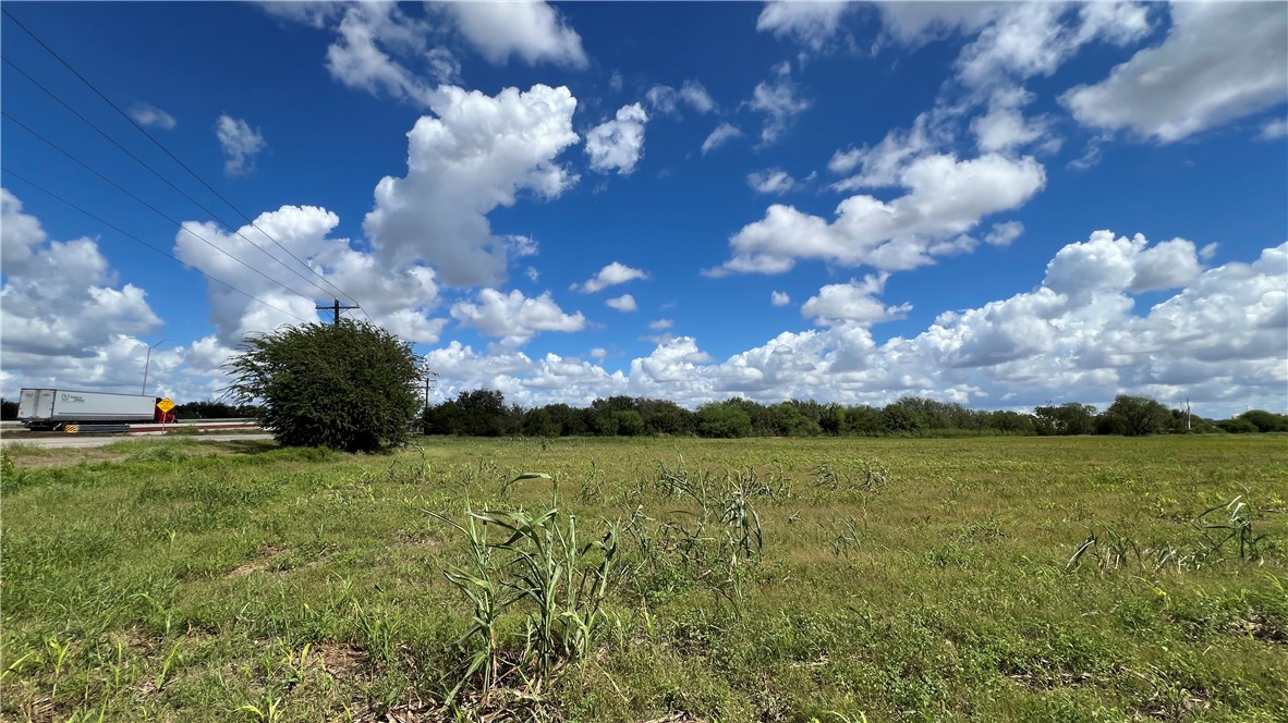 0000 Kenedy Property Photo 4