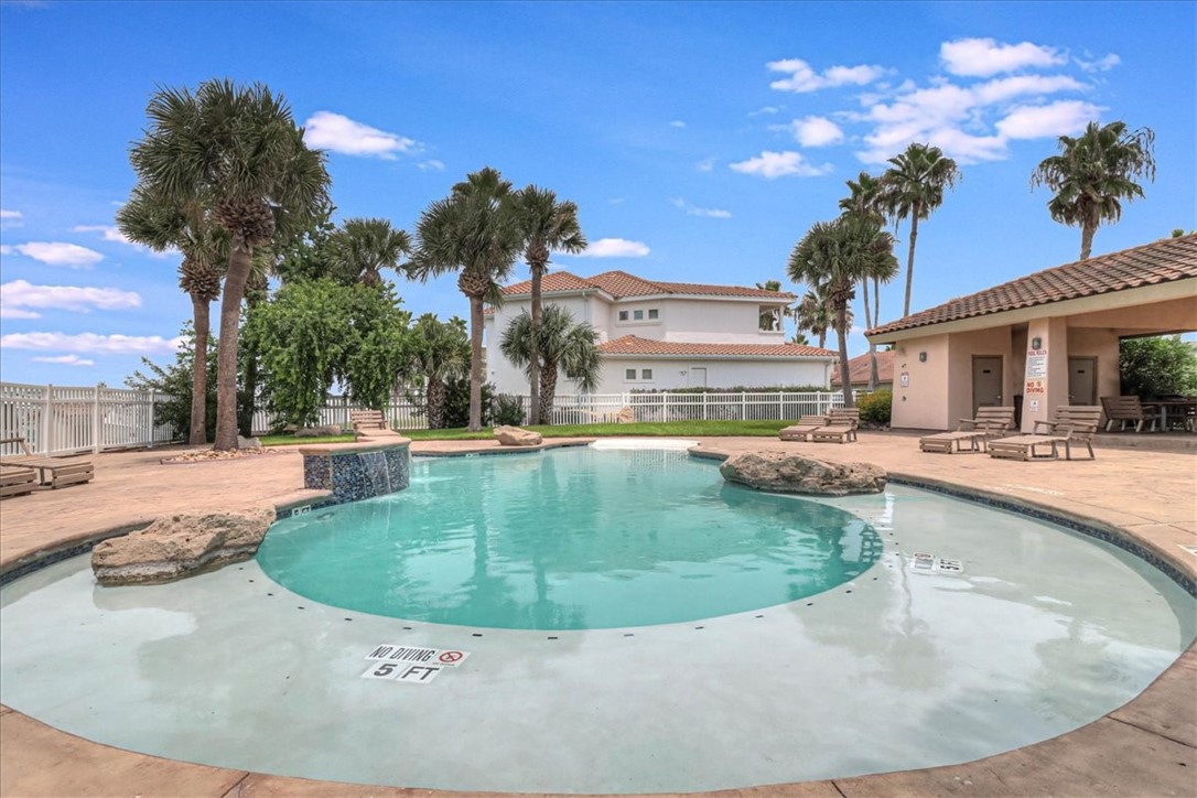 248 La Joya Property Photo 34