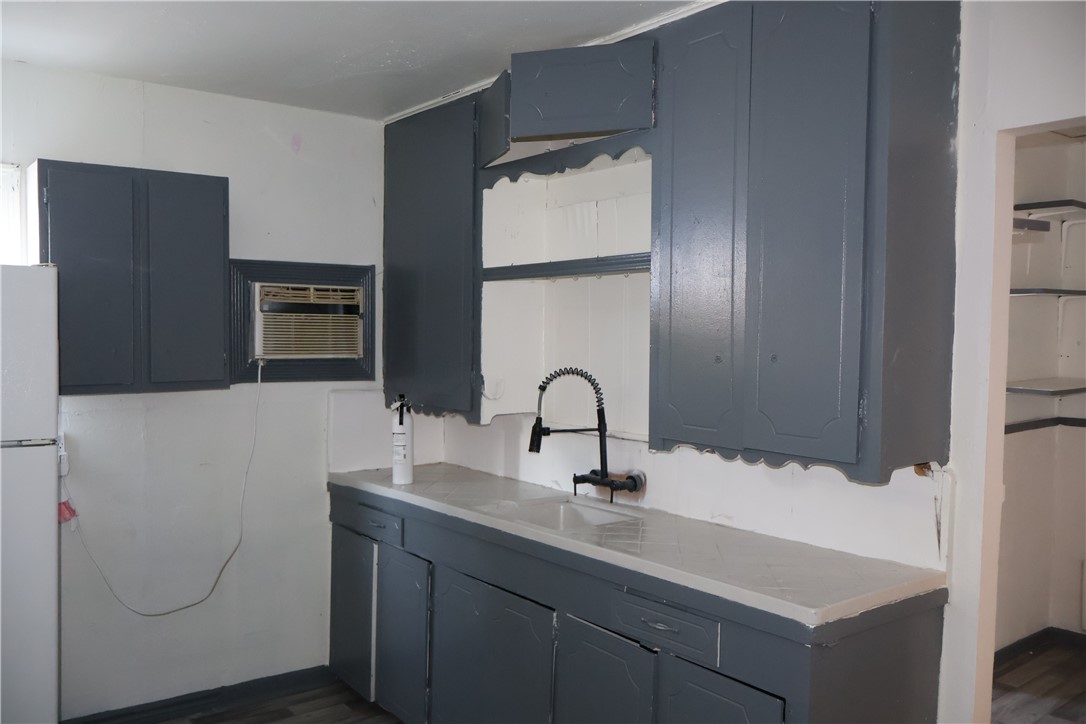 510 Balboa St Property Photo 13