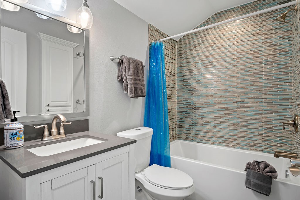 146 Villa Pamplona Dr Property Photo 33