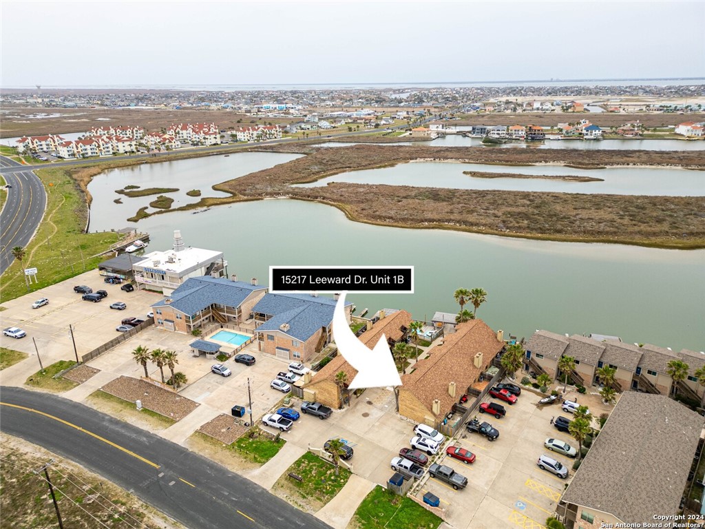 15217 Leeward Dr 1-b Property Photo 11