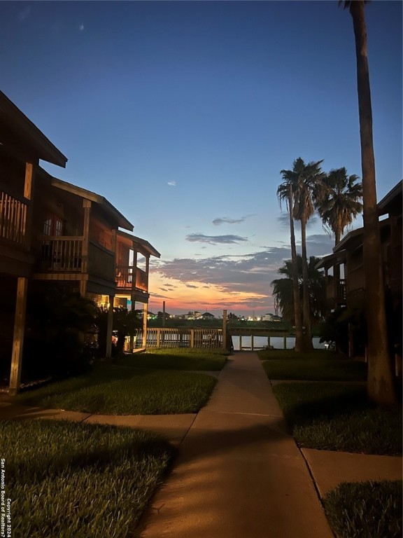 15217 Leeward Dr 1-b Property Photo 16