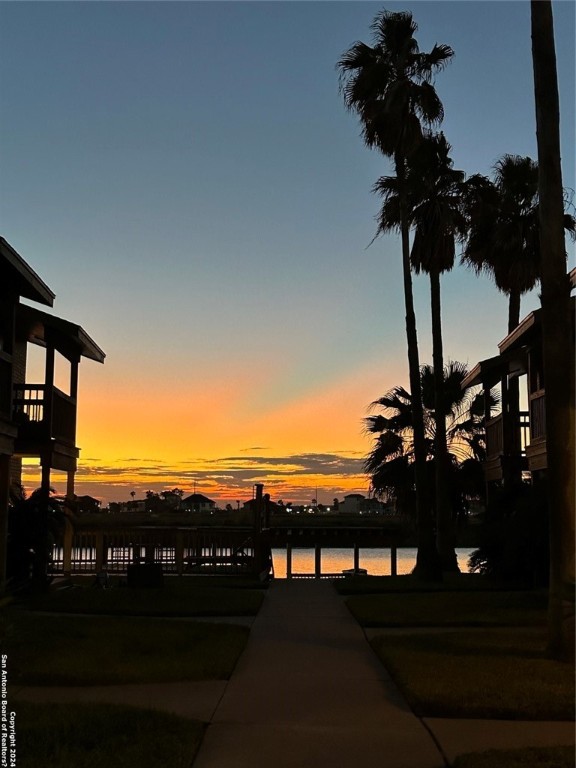 15217 Leeward Dr 1-b Property Photo 17