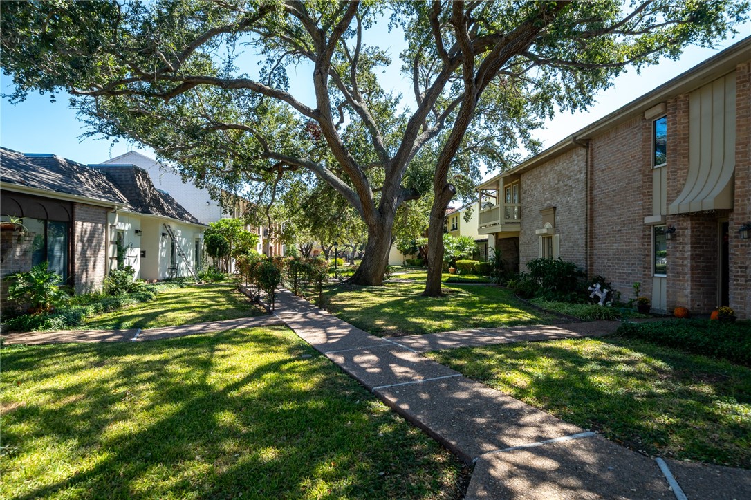 3535 Santa Fe St 23 Property Photo 4