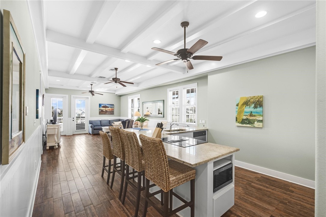 170 Social Circle 11 Property Photo 4