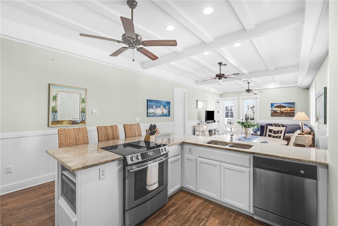 170 Social Circle 11 Property Photo 7