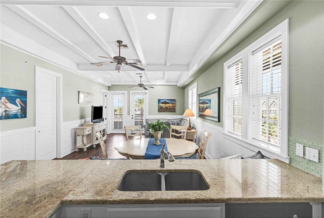 170 Social Circle 11 Property Photo 9