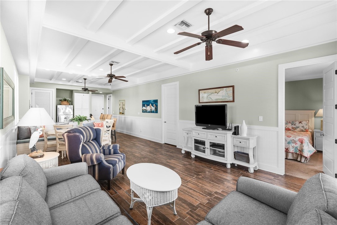 170 Social Circle 11 Property Photo 17