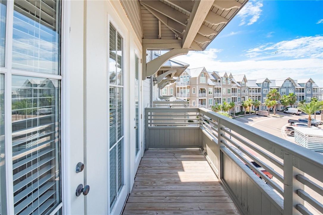 170 Social Circle 11 Property Photo 26