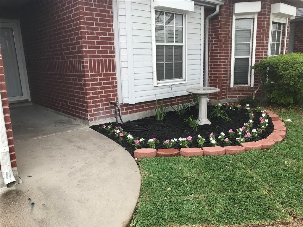 5026 Yorktown Blvd 14 Property Photo 3