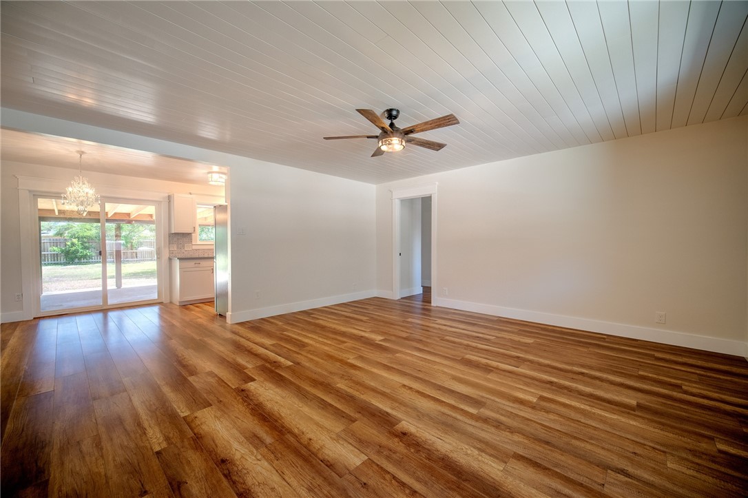 4514 Marie St Property Photo 4