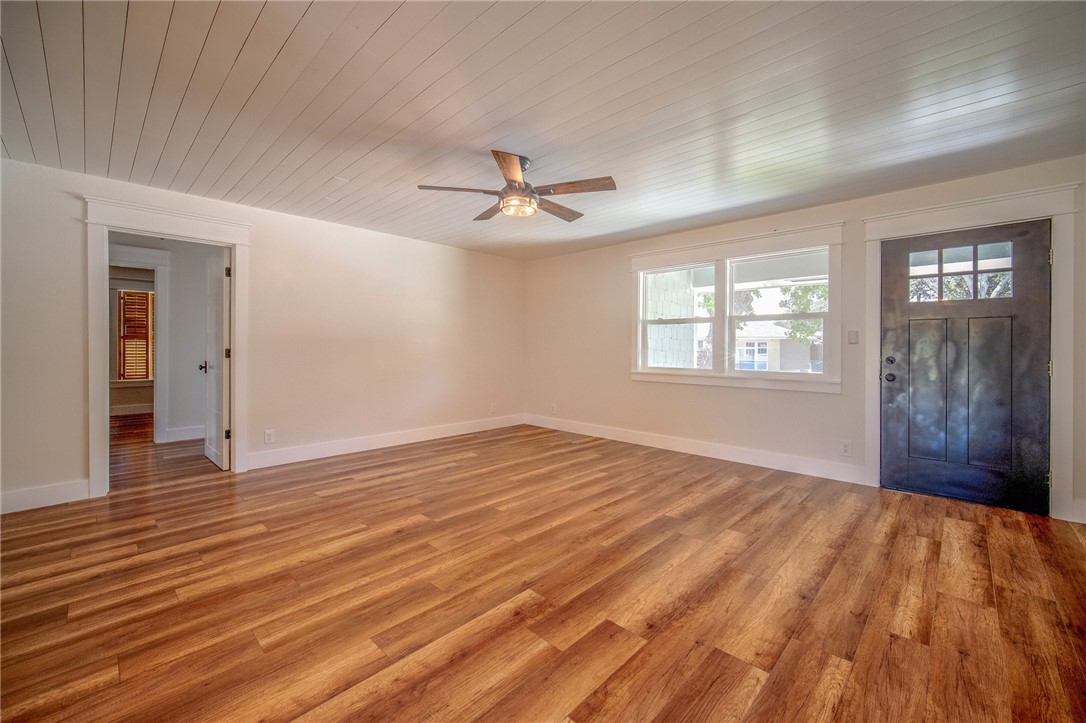 4514 Marie St Property Photo 7