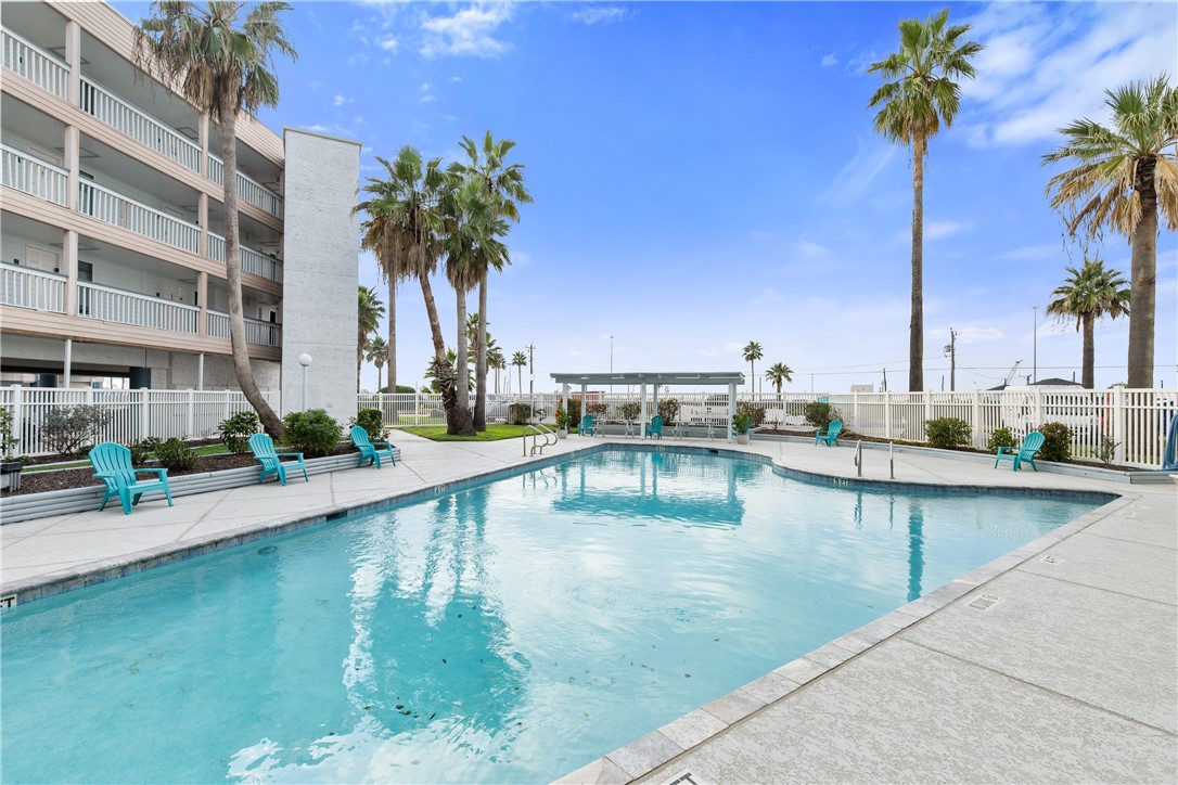 3938 Surfside Blvd 3206 Property Photo 1