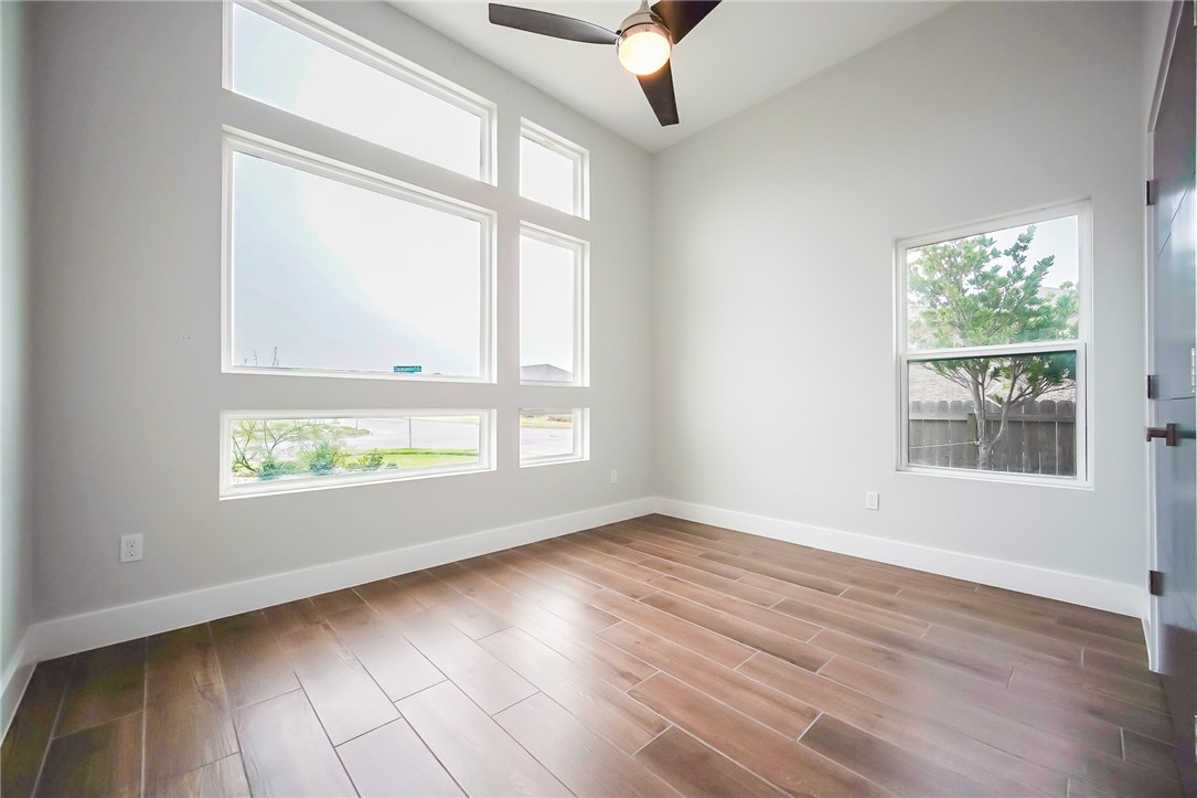 7822 Stampede Dr Property Photo 15