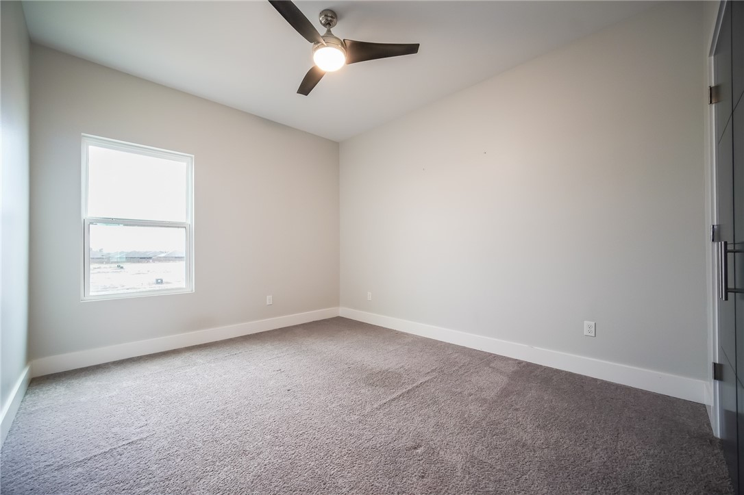 7822 Stampede Dr Property Photo 23