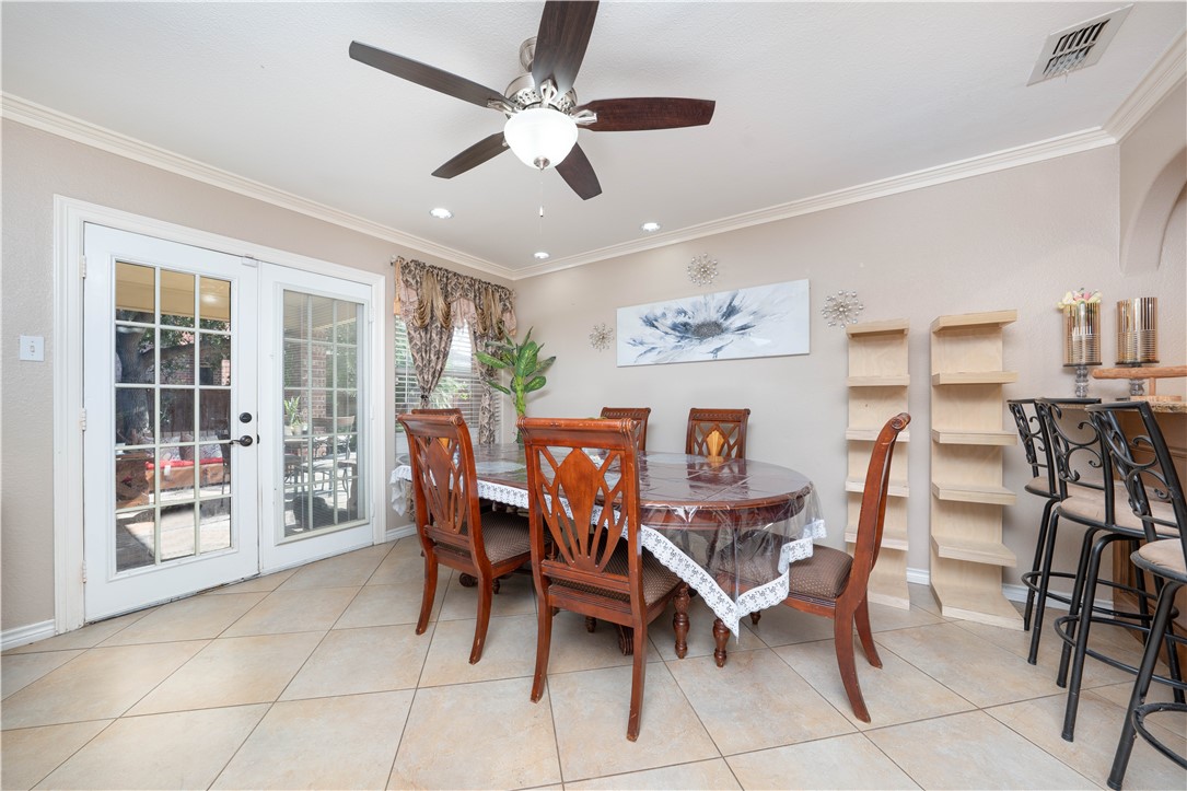 7032 Carmer Circ Property Photo 14