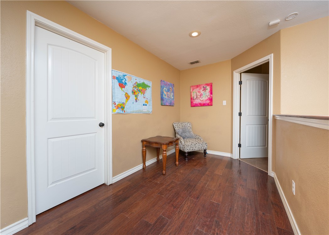 7032 Carmer Circ Property Photo 32