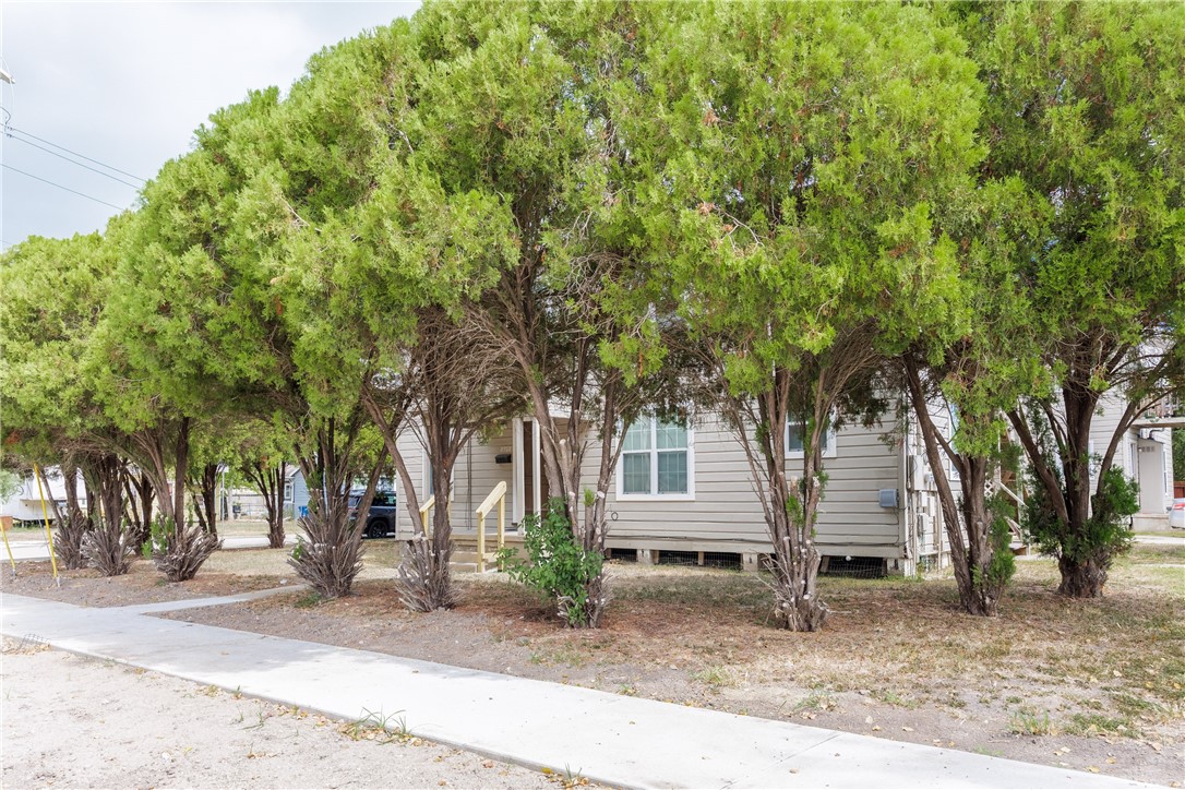 2802 S Alameda St Property Photo 2