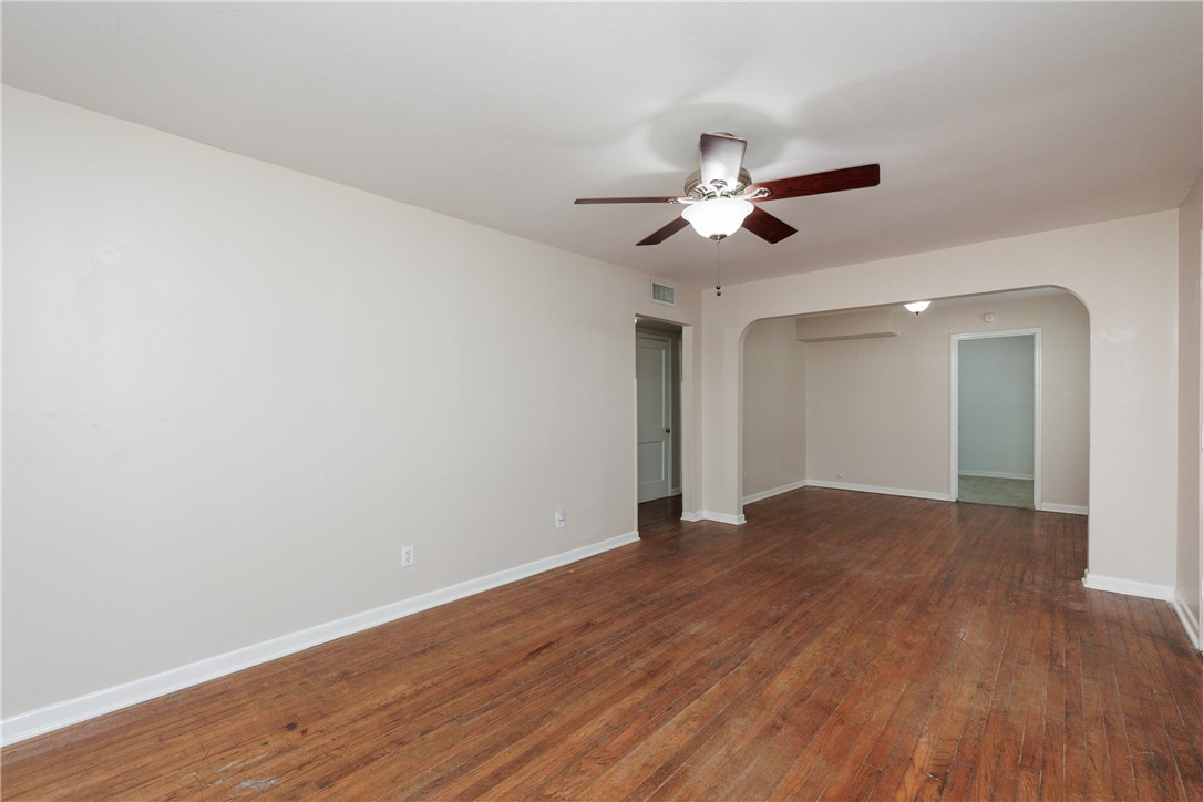 2802 S Alameda St Property Photo 5