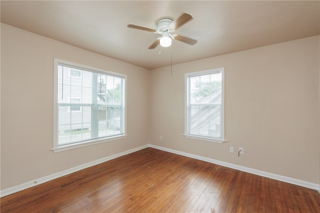 2802 S Alameda St Property Photo 16