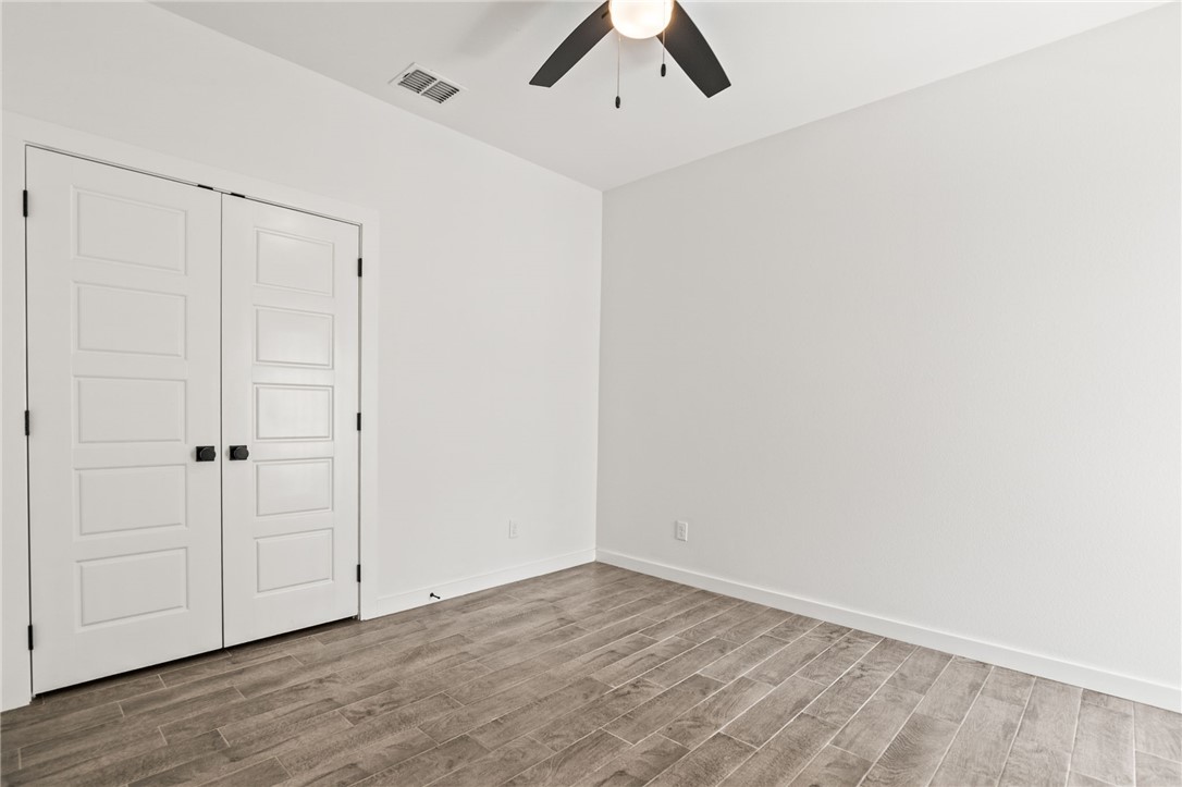 603 E Avenue G 403 Property Photo 10