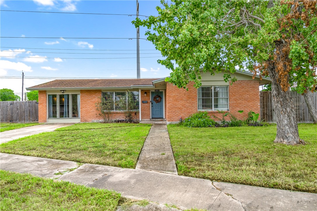 4110 Del Starr Dr Property Photo 1