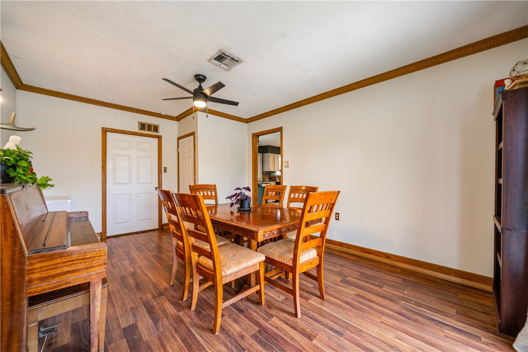 4110 Del Starr Dr Property Photo 11