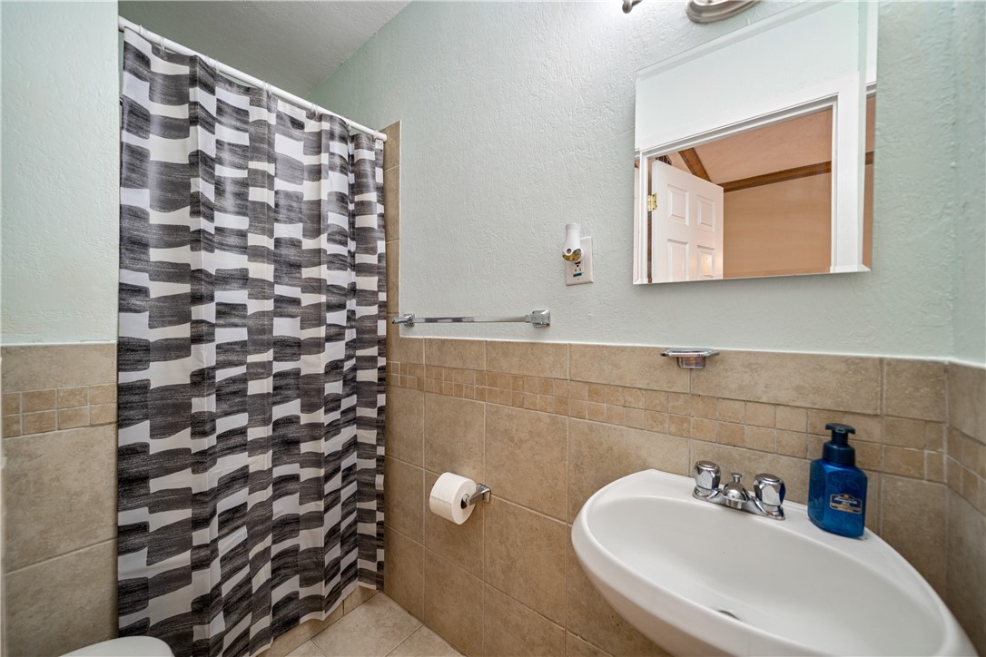 4110 Del Starr Dr Property Photo 13