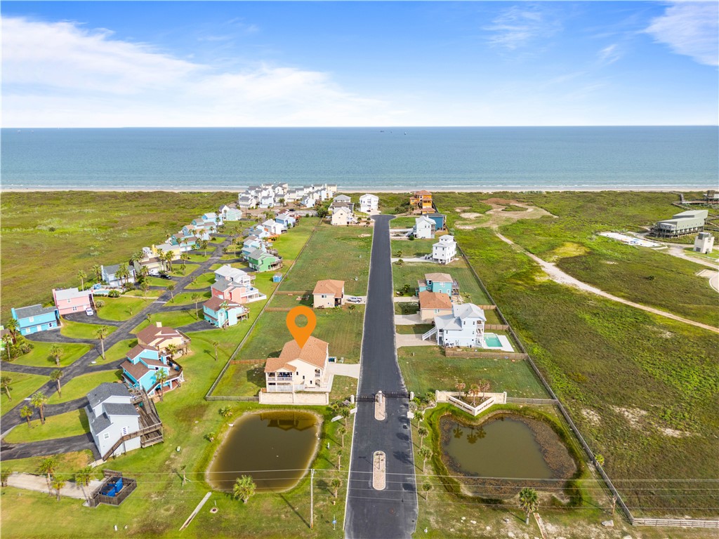 158 Beach St Property Photo 2