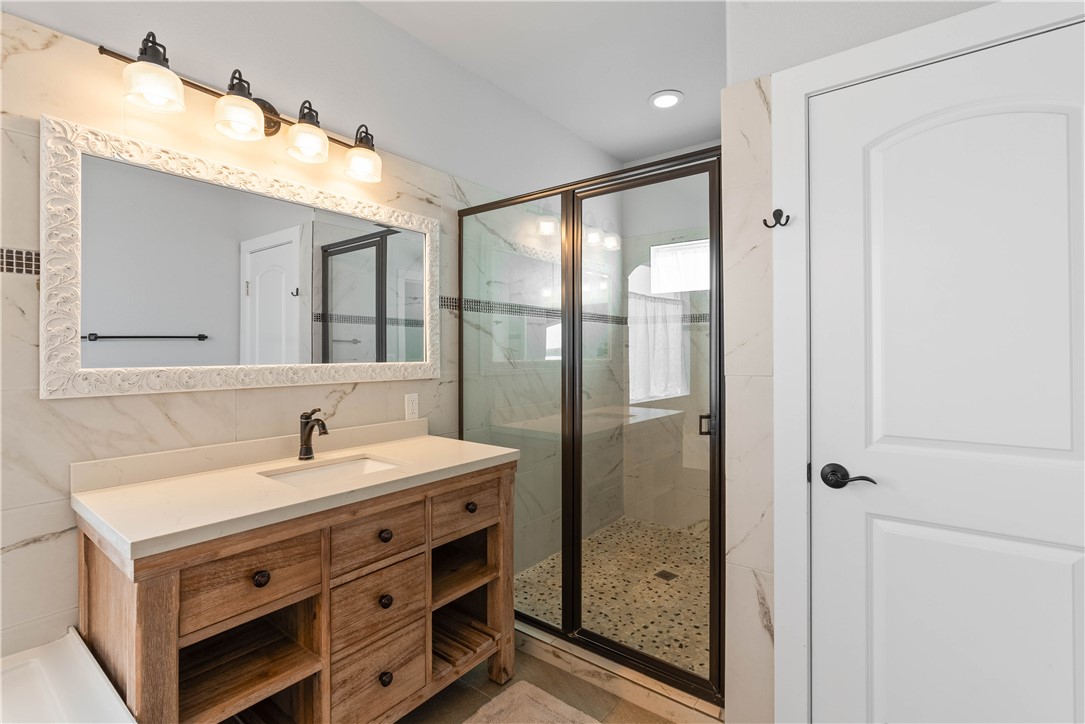 158 Beach St Property Photo 25