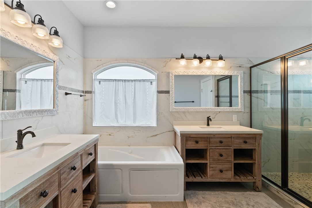 158 Beach St Property Photo 33