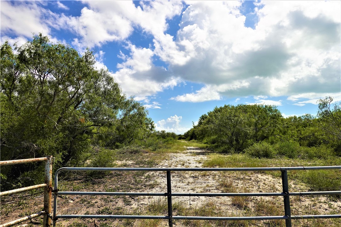 0000 County Road 3067 & Cr 2200 Property Photo 20