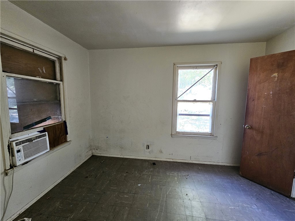 2985 Sunset Dr Property Photo 7