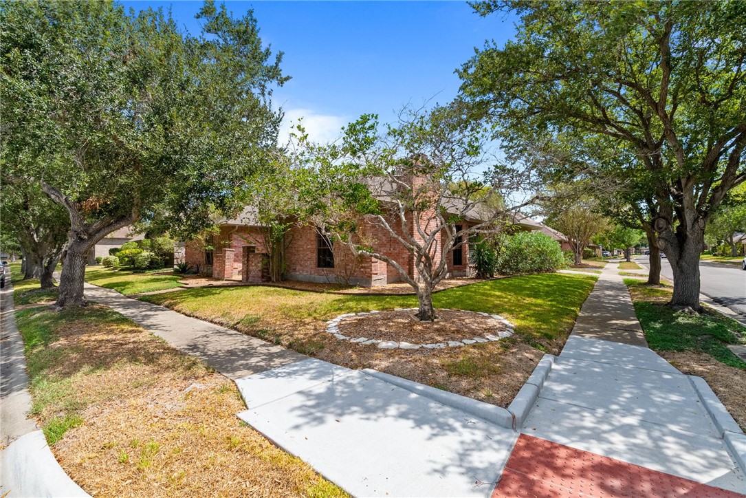 7430 Bourget Dr Property Photo 2