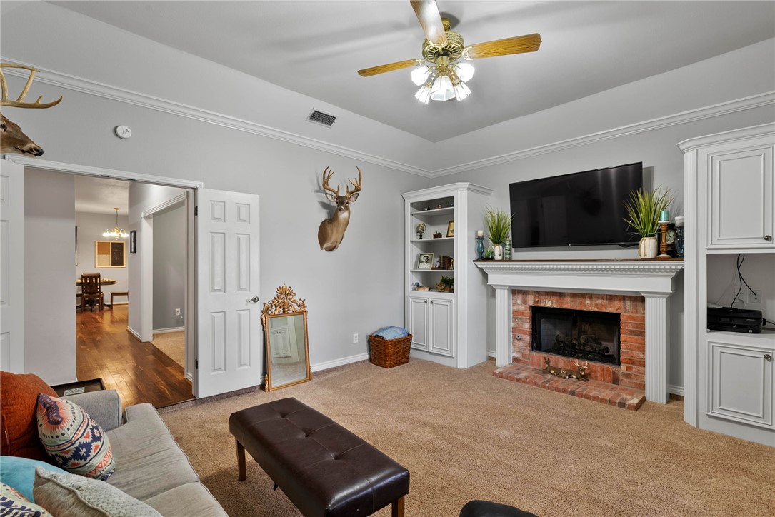 7430 Bourget Dr Property Photo 11