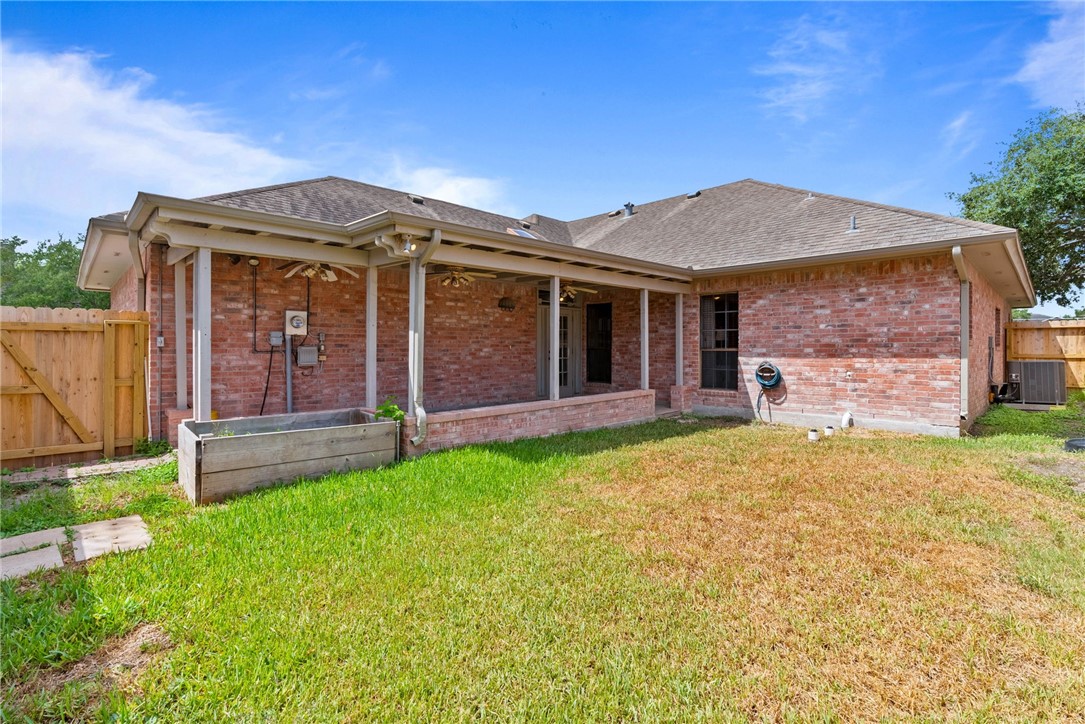 7430 Bourget Dr Property Photo 23